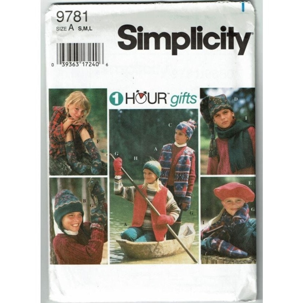 Simplicity Sewing Pattern 9781 Vest Scarf Mittens Hat Slippers Kids‎ Size S-L